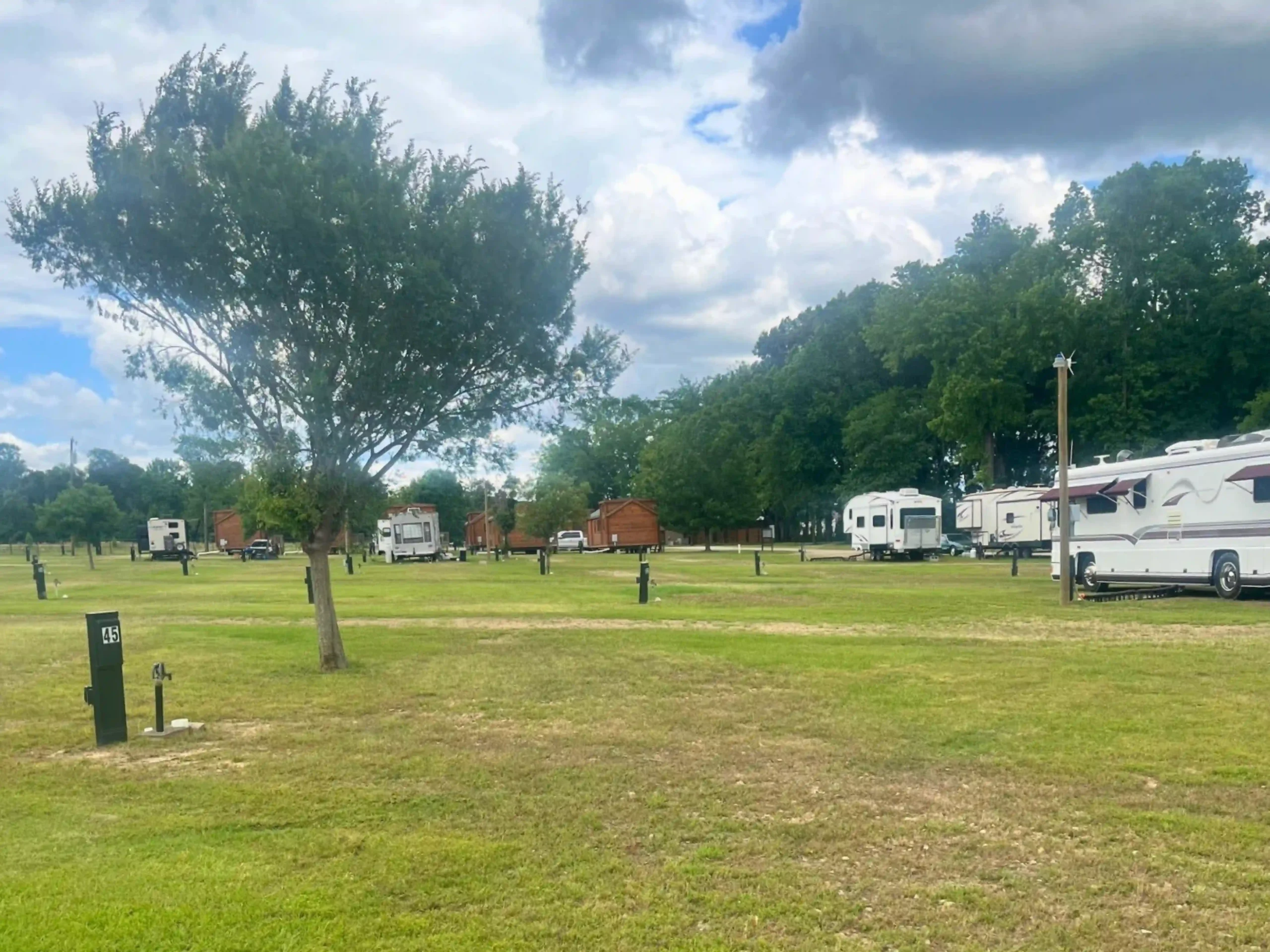 Quiet RV park with shaded spots